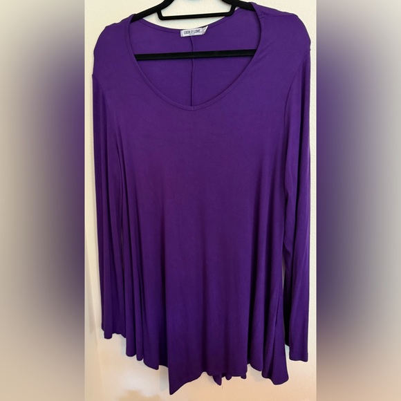 Chic Women's Long Sleeve Top in Rich Purple - Picture 1 of 3